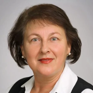 Землякова Дина Валентиновна